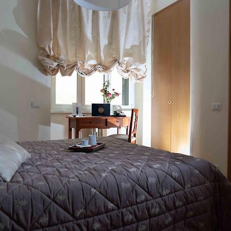 Domus Cavour Guest House Rome Exterior photo