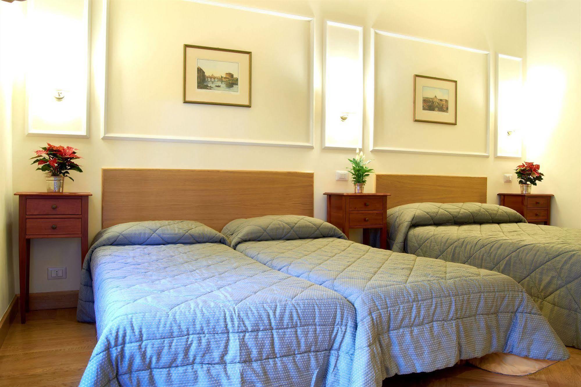 Domus Cavour Guest House Rome Exterior photo