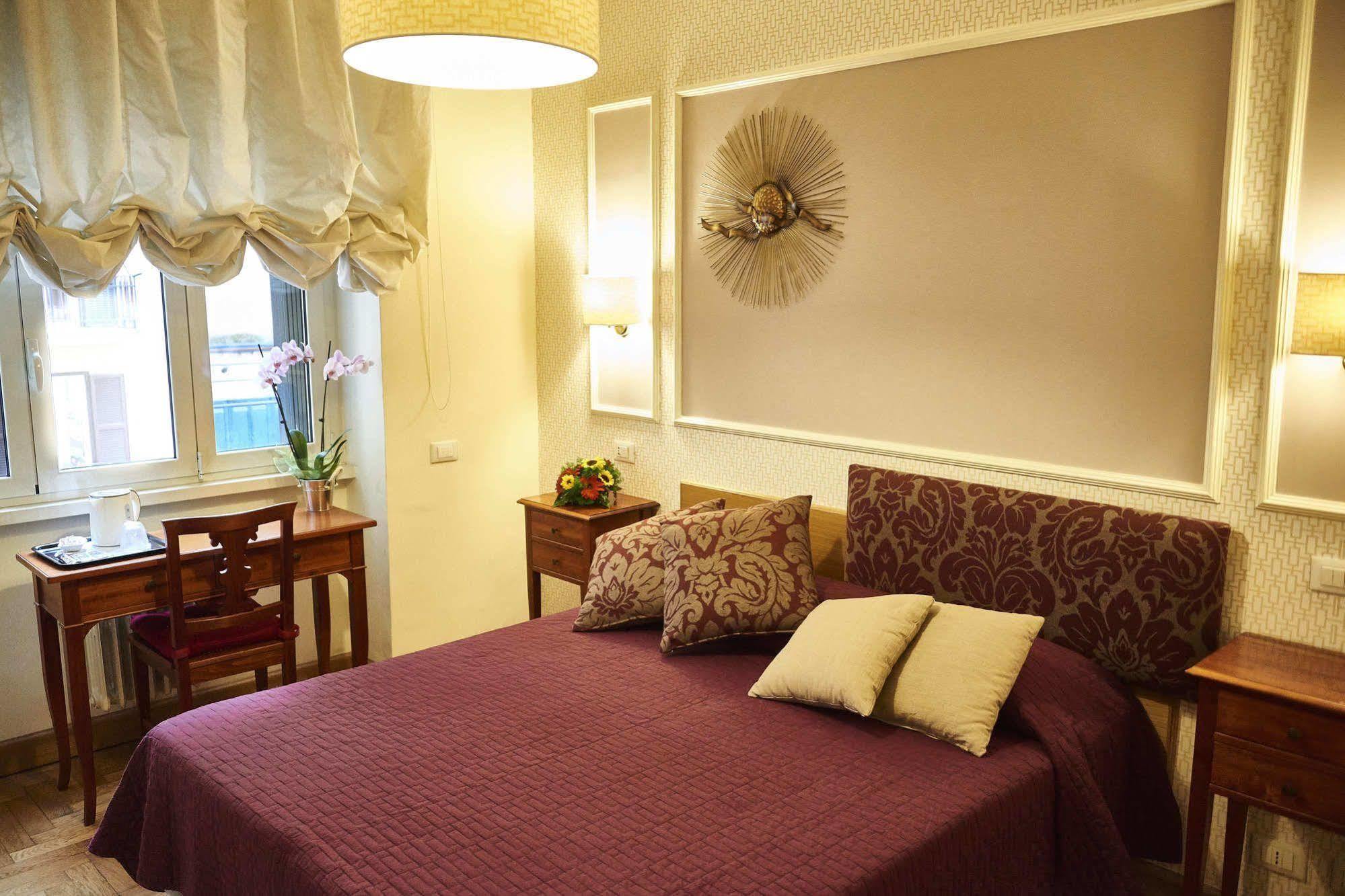 Domus Cavour Guest House Rome Exterior photo